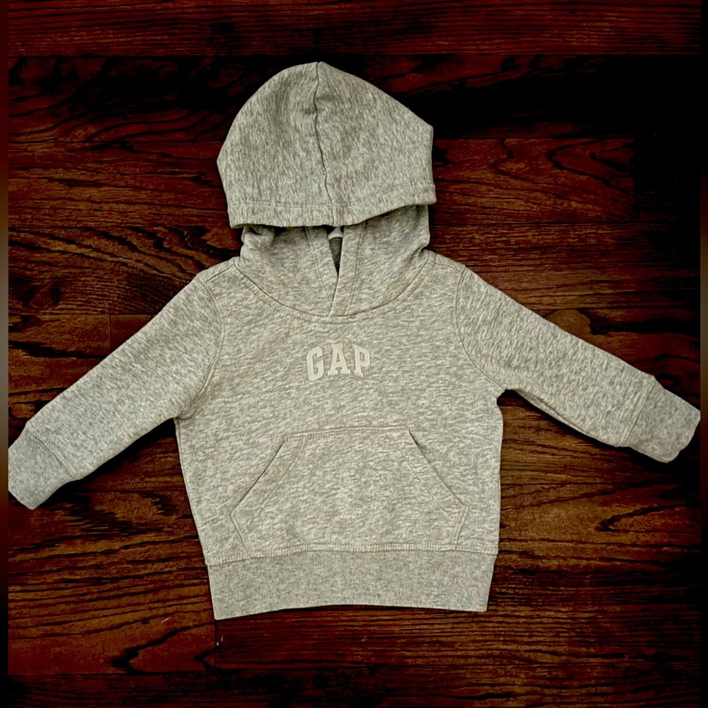 Light gray GAP Baby sweatshirt